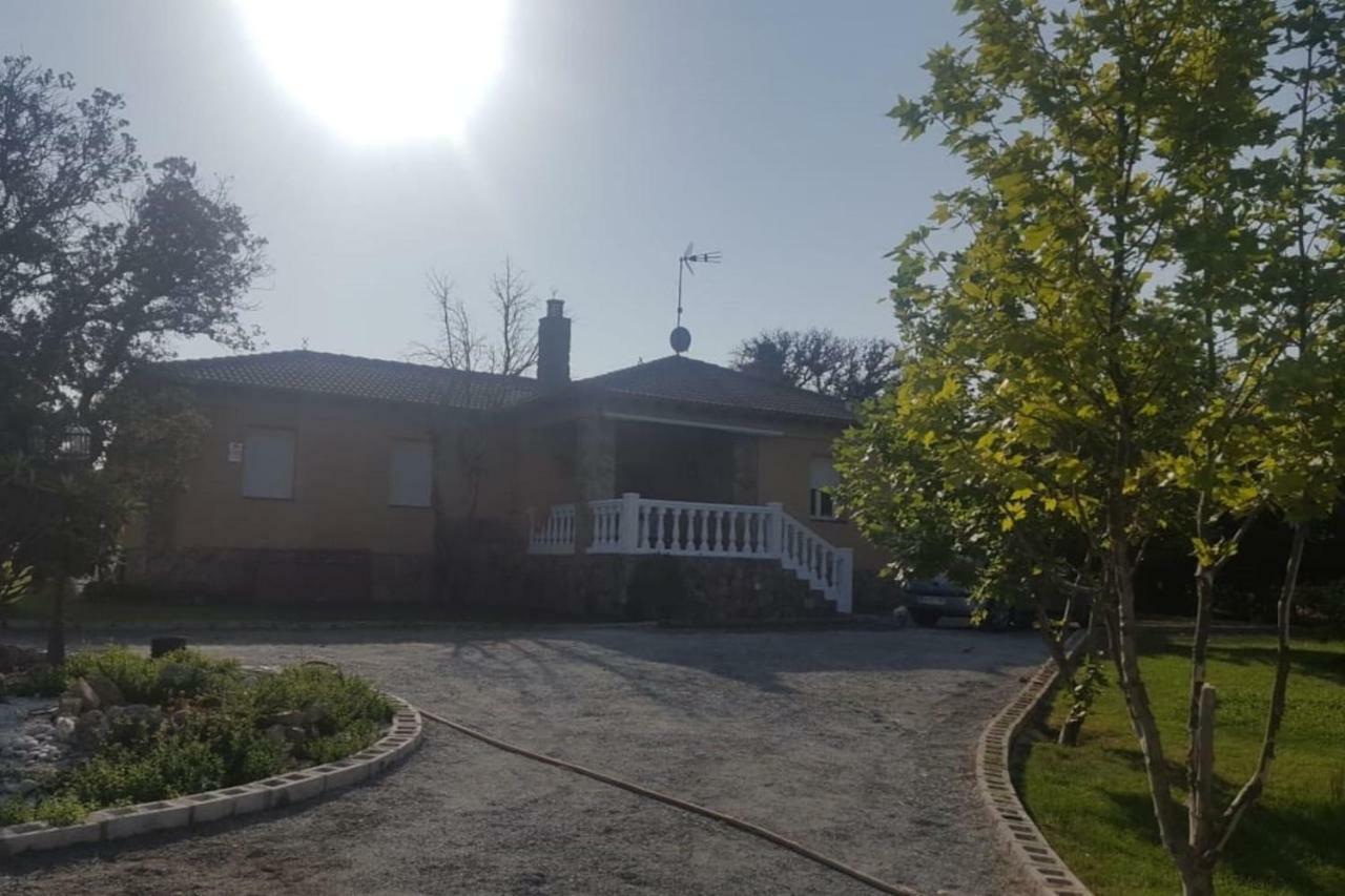 Villa Pancorbo Velayos Экстерьер фото